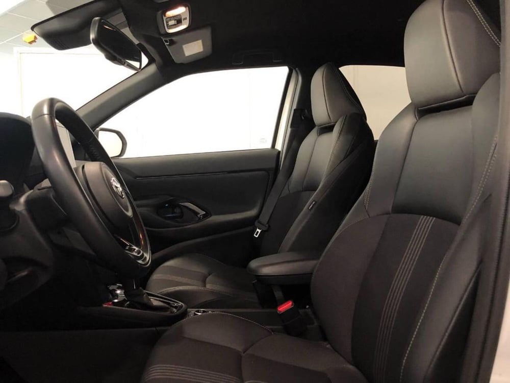 Toyota Yaris Cross usata a Torino (11)
