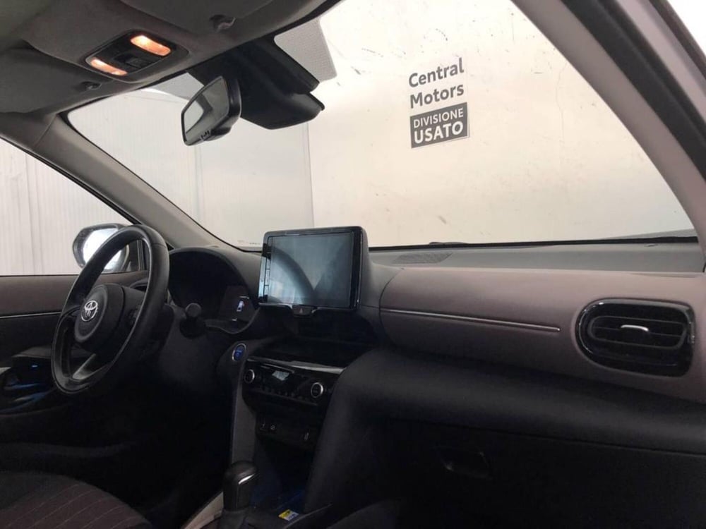 Toyota Yaris Cross usata a Torino (9)