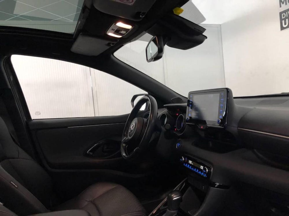 Toyota Yaris Cross usata a Torino (8)