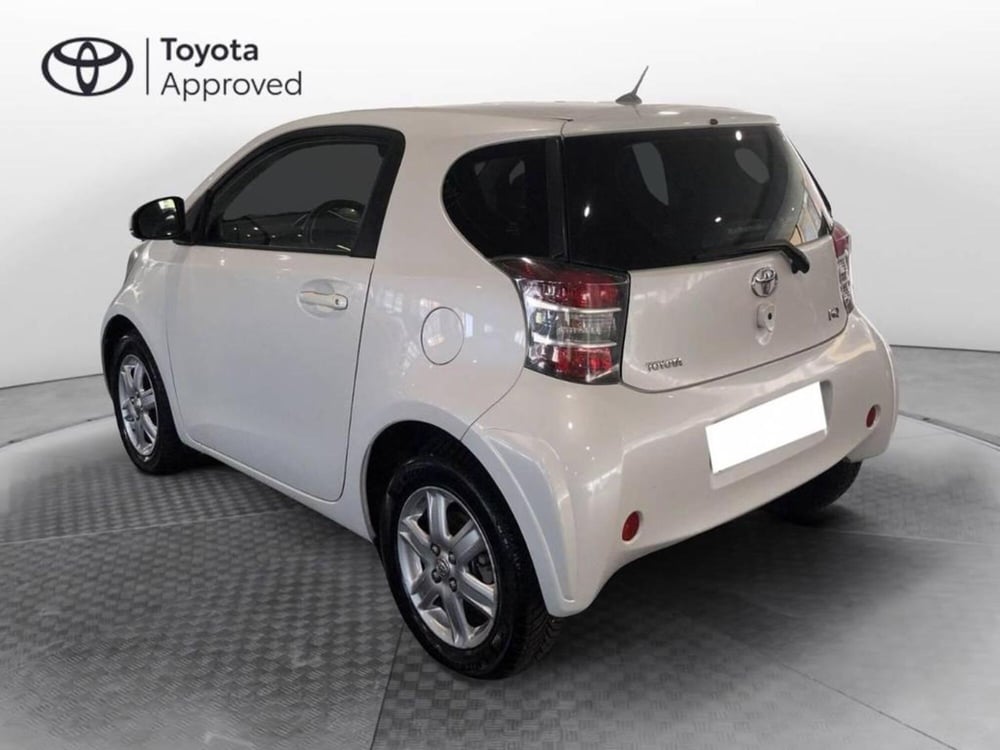 Toyota iQ usata a Torino (6)