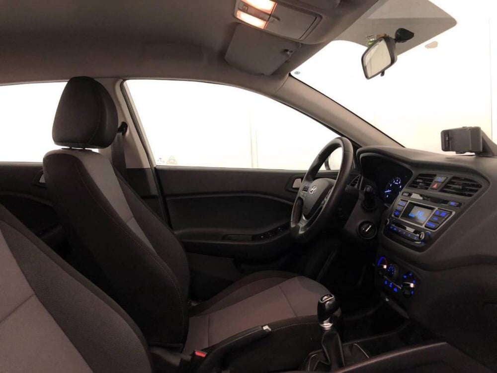 Hyundai i20 usata a Torino (7)
