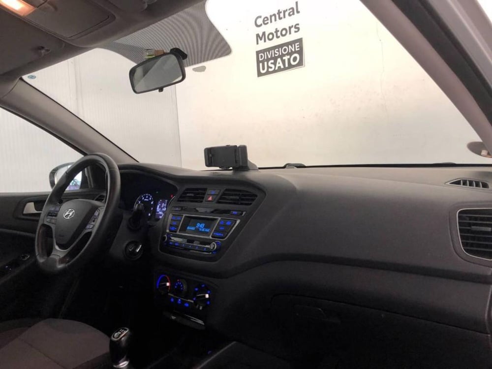 Hyundai i20 usata a Torino (9)