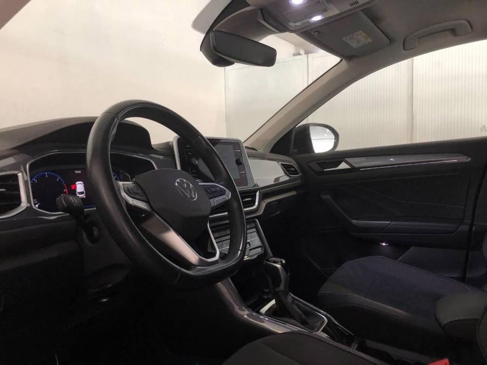 Volkswagen T-Roc usata a Torino (10)