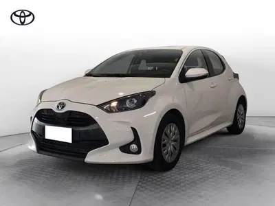 Toyota Yaris Cross 1.5h GR Sport Black Sky fwd 116cv e-cvt del 2023 usata a Torino