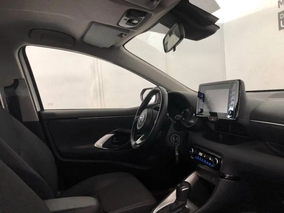 Toyota Yaris Cross usata a Torino (8)