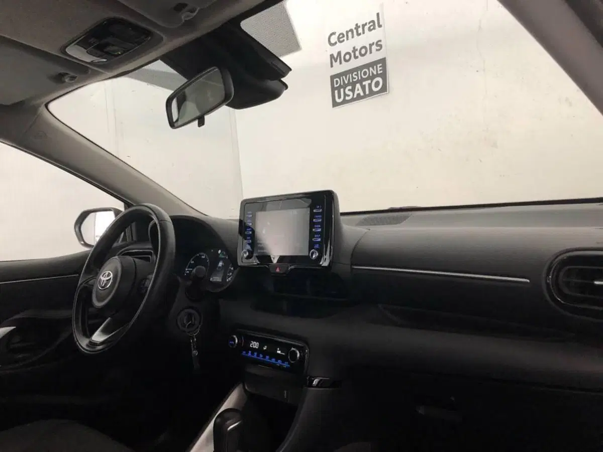 Toyota Yaris Cross usata a Torino (9)