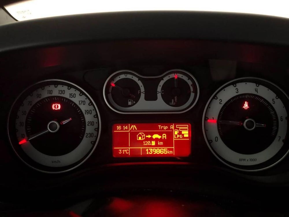 Fiat 500L usata a Torino (14)