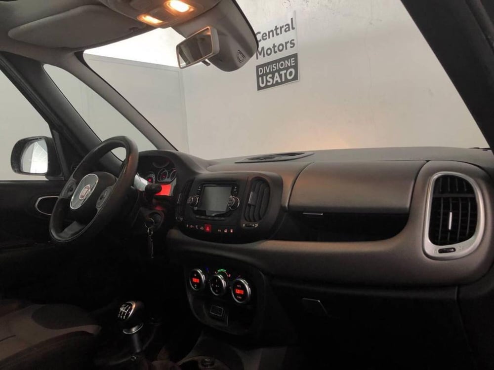 Fiat 500L usata a Torino (9)