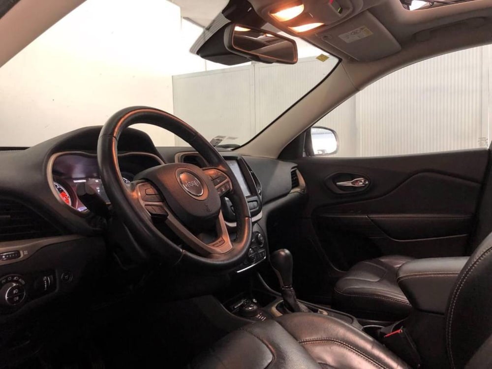 Jeep Cherokee usata a Torino (10)