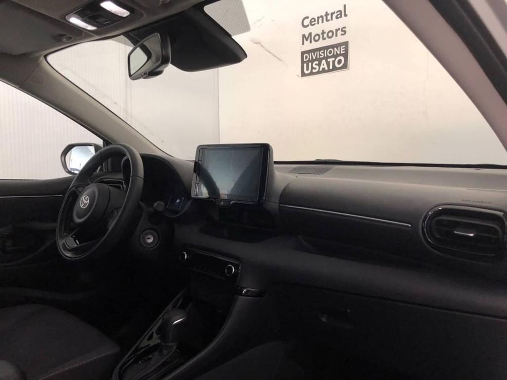 Toyota Yaris Cross usata a Torino (9)