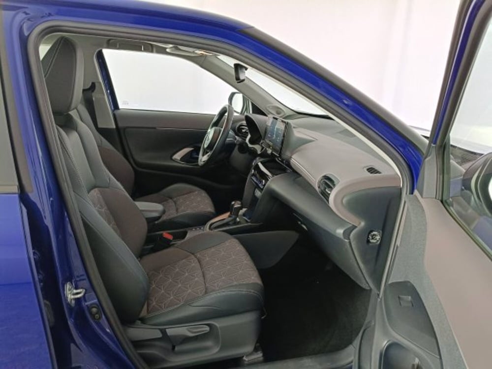 Toyota Yaris Cross usata a Teramo (12)