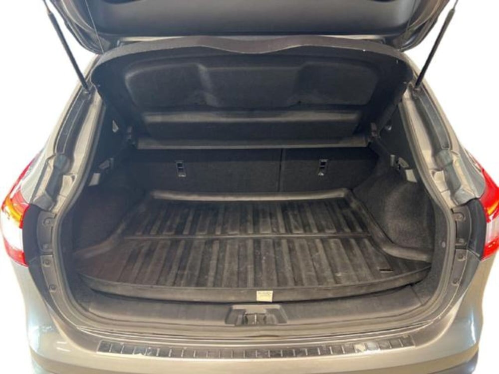 Nissan Qashqai usata a Vercelli (15)
