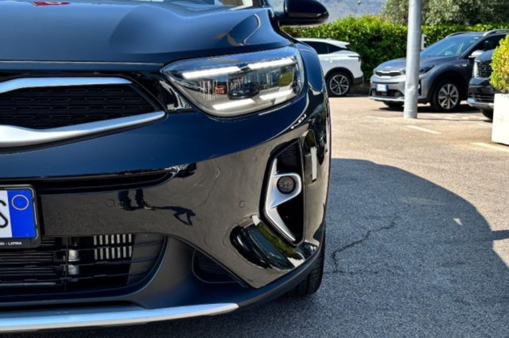 Kia Stonic usata a Latina (11)