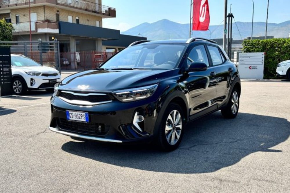 Kia Stonic usata a Latina (3)