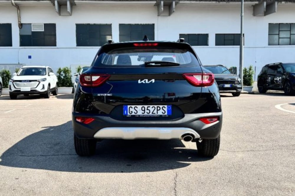 Kia Stonic usata a Latina (6)