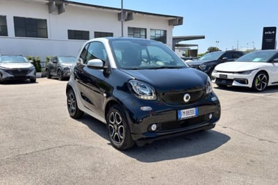 smart Fortwo 70 1.0 twinamic Passion del 2017 usata a Fondi