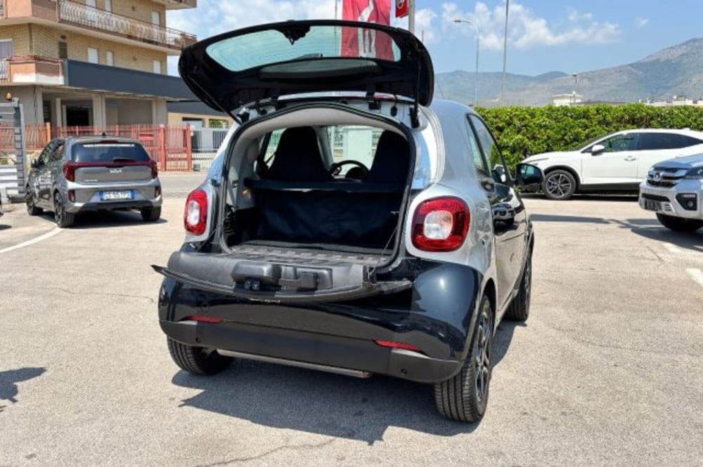 smart Fortwo usata a Latina (7)