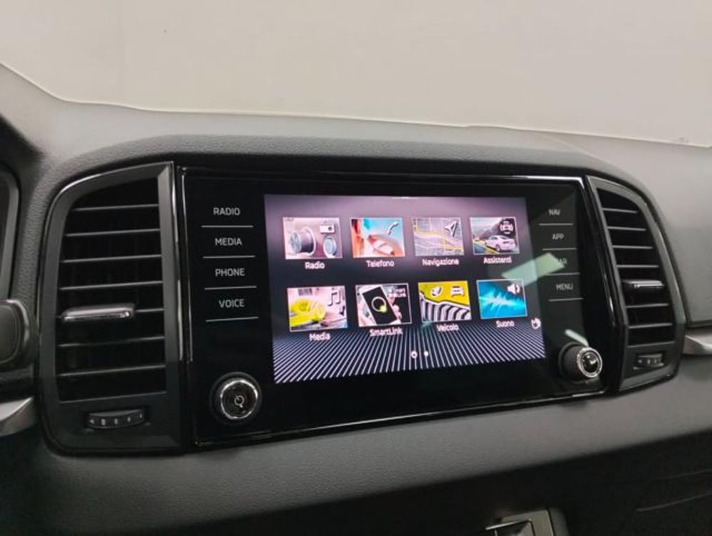 Skoda Karoq usata a Como (14)