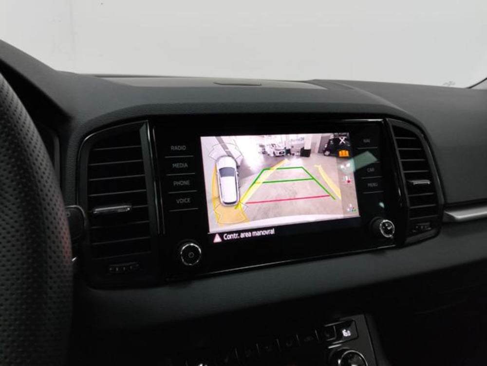 Skoda Karoq usata a Como (16)
