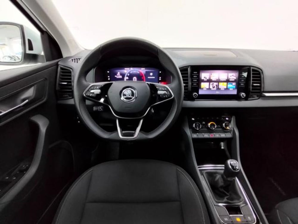 Skoda Karoq usata a Como (9)