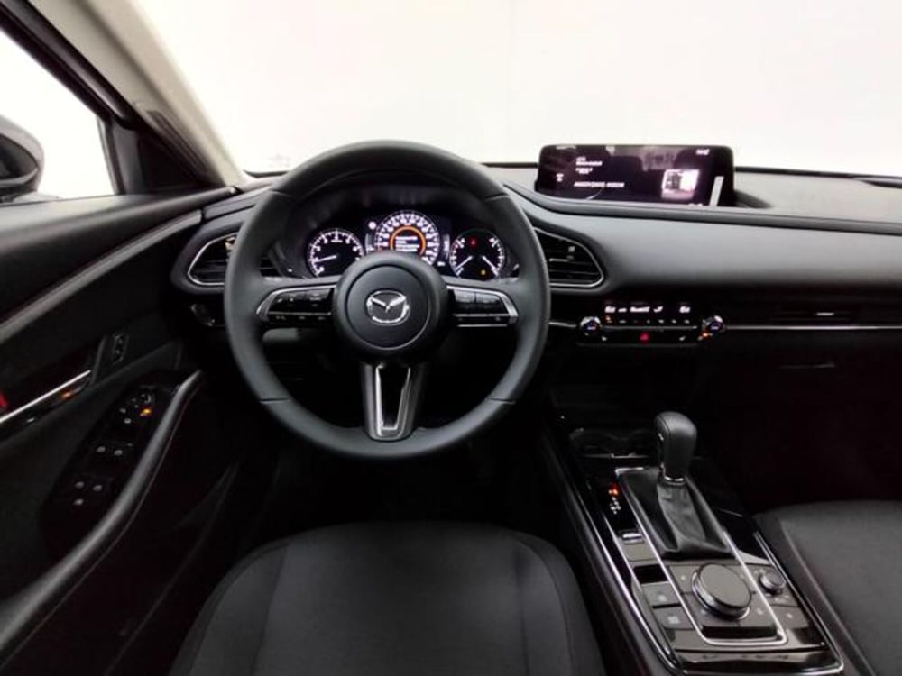 Mazda CX-30 nuova a Como (10)