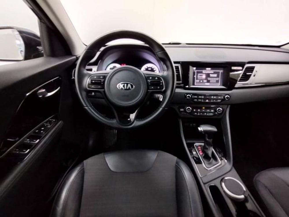 Kia Niro usata a Como (10)