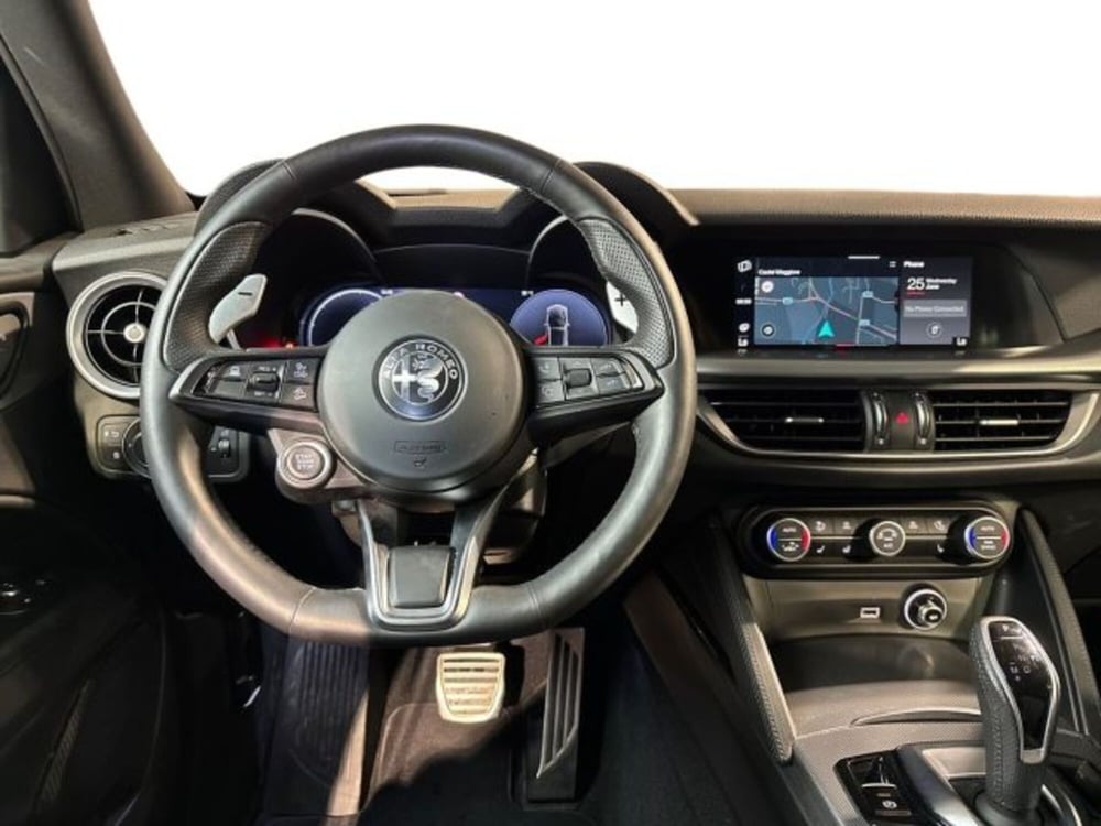 Alfa Romeo Stelvio usata a Bologna (14)