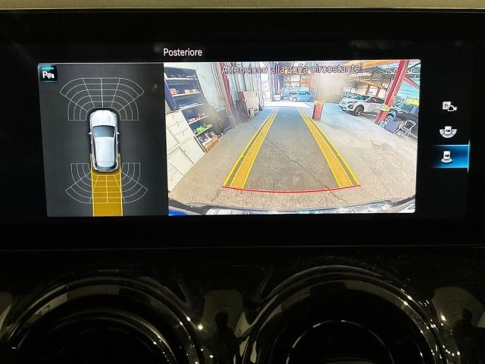 Mercedes-Benz GLA SUV usata a Bologna (12)