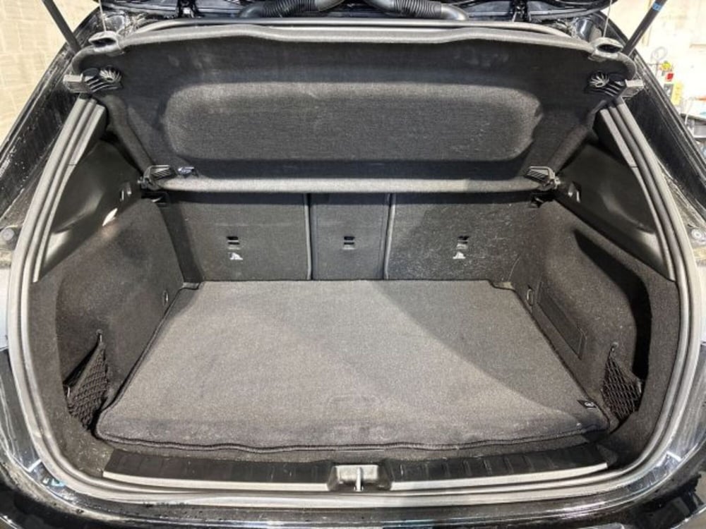 Mercedes-Benz GLA SUV usata a Bologna (8)