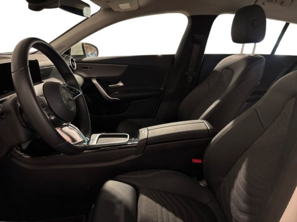 Mercedes-Benz CLA Shooting Brake usata a Bologna (10)
