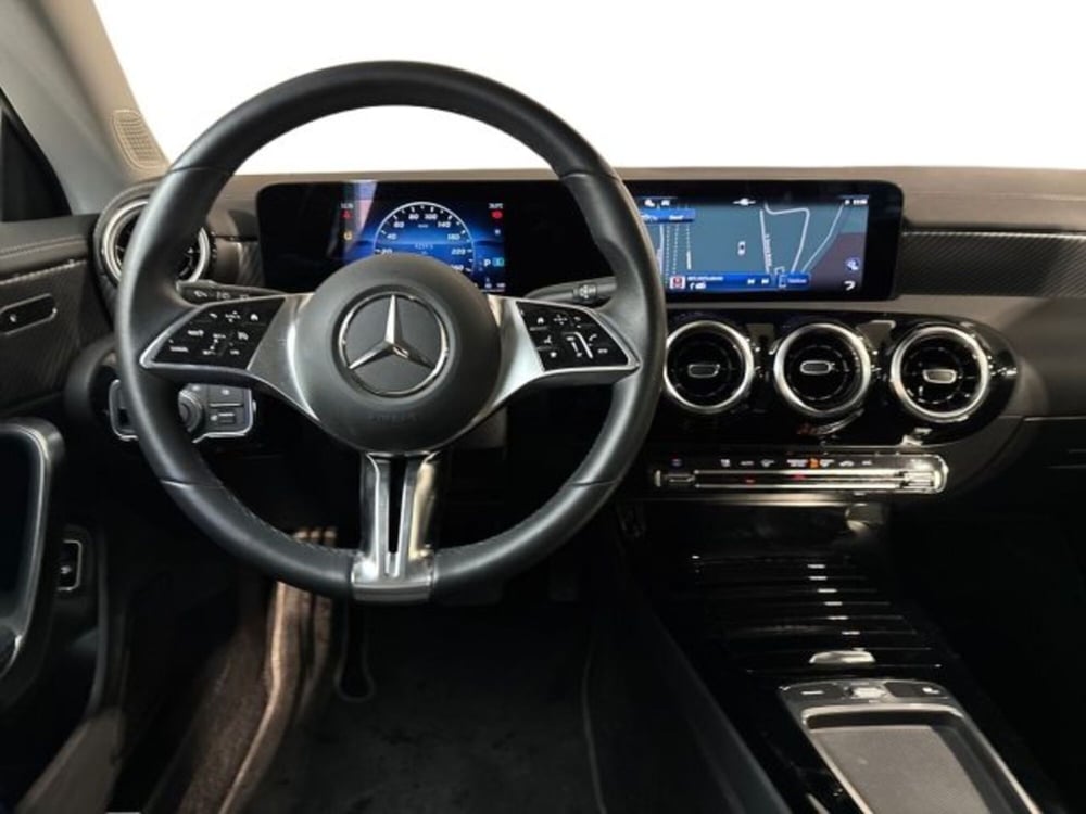 Mercedes-Benz CLA Shooting Brake usata a Bologna (11)
