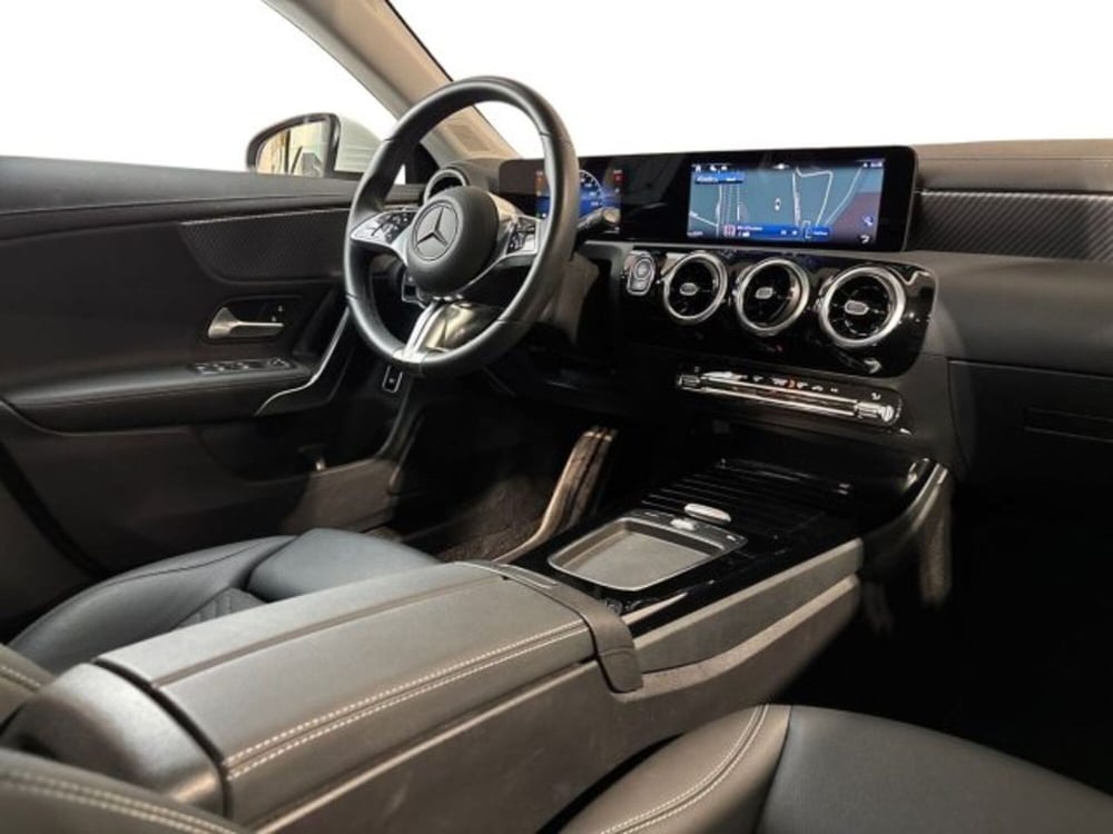 Mercedes-Benz CLA Shooting Brake usata a Bologna (15)