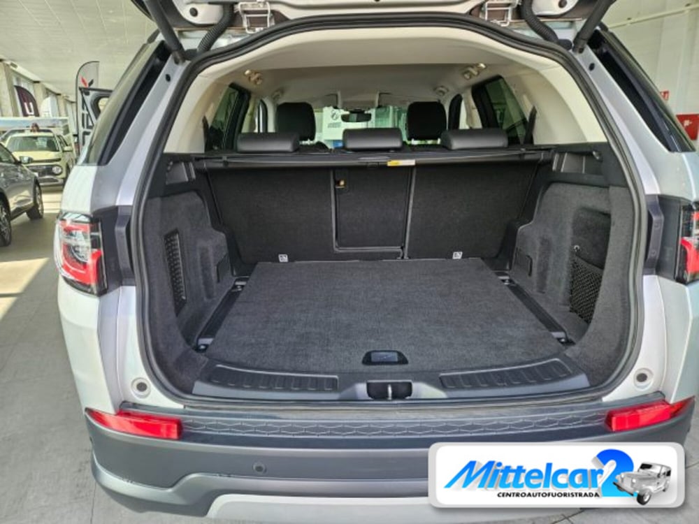 Land Rover Discovery Sport usata a Udine (14)
