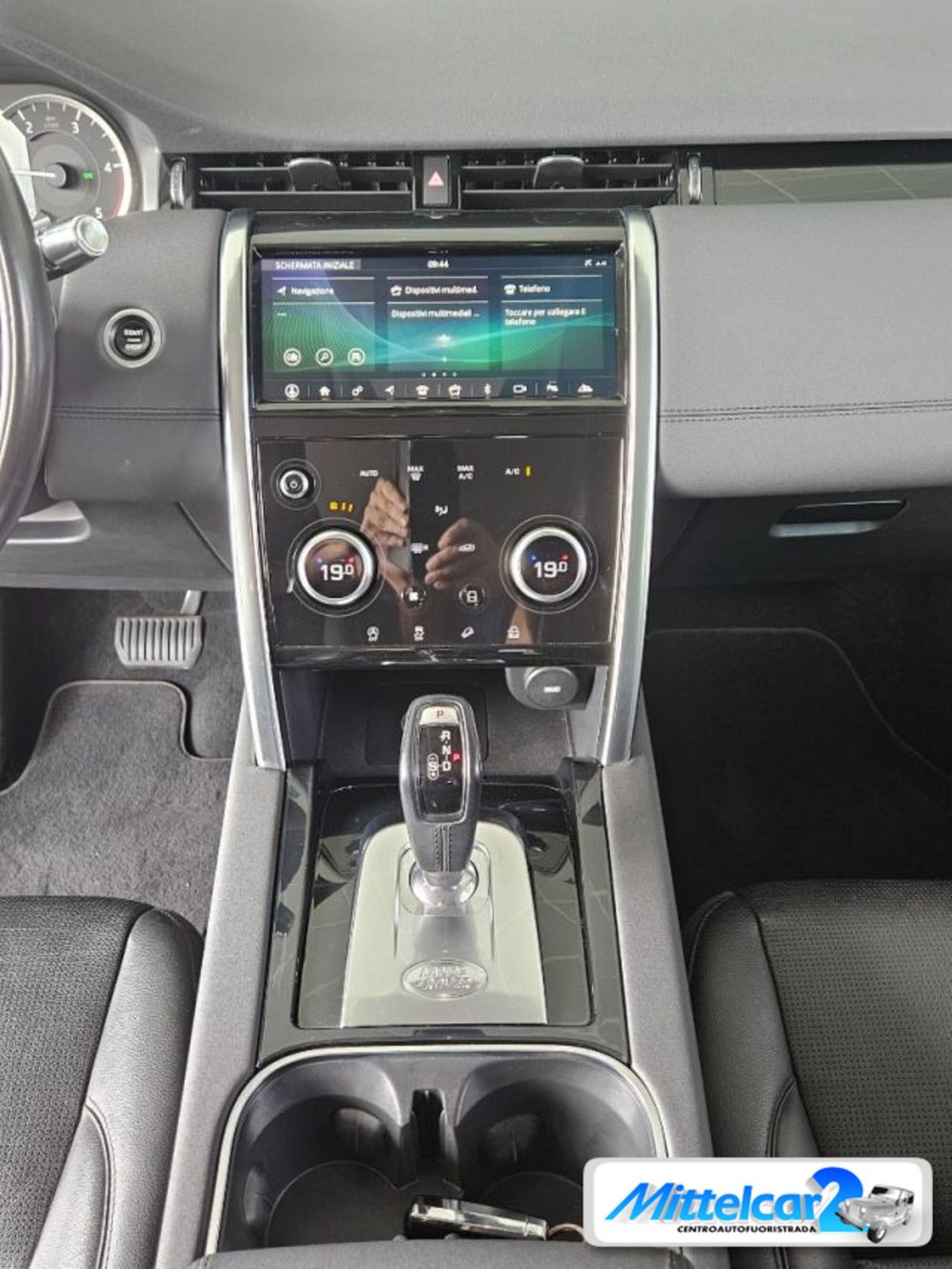 Land Rover Discovery Sport usata a Udine (18)
