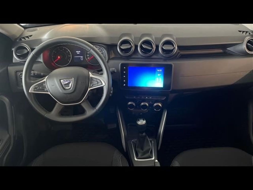 Dacia Duster usata a Firenze (7)