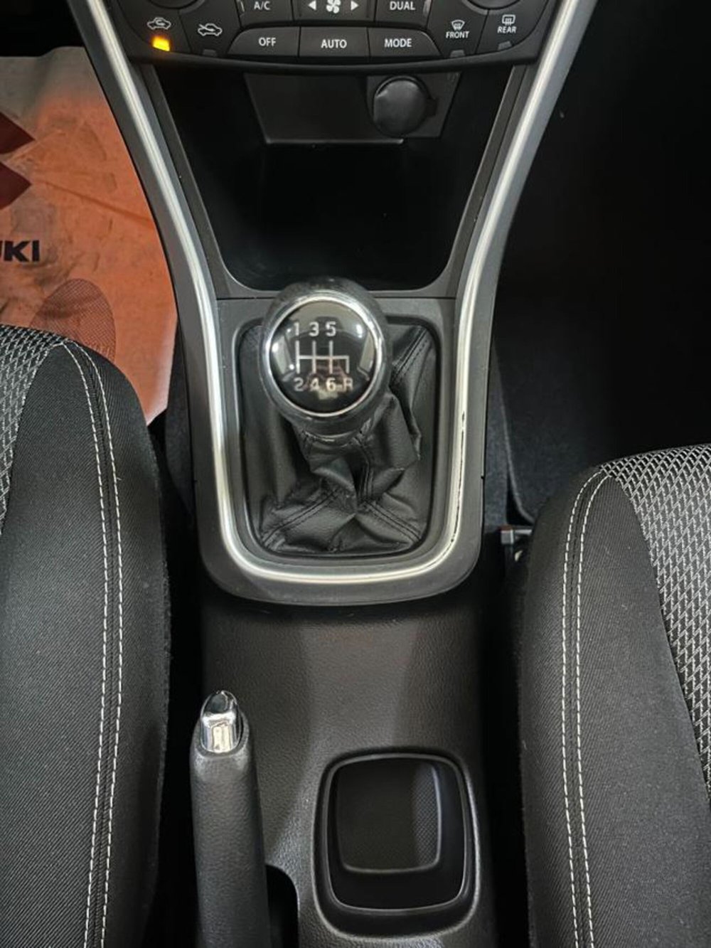 Suzuki S-Cross usata a Torino (12)