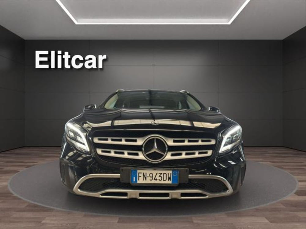 Mercedes-Benz GLA SUV usata a Milano (2)