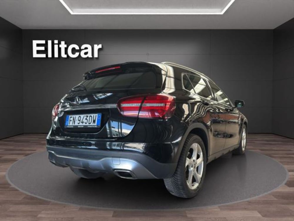Mercedes-Benz GLA SUV usata a Milano (6)
