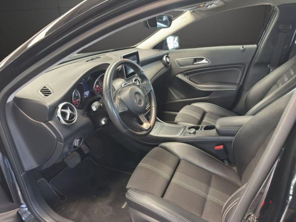 Mercedes-Benz GLA SUV usata a Milano (7)