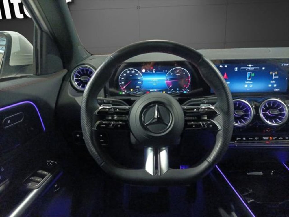 Mercedes-Benz GLA SUV usata a Milano (11)