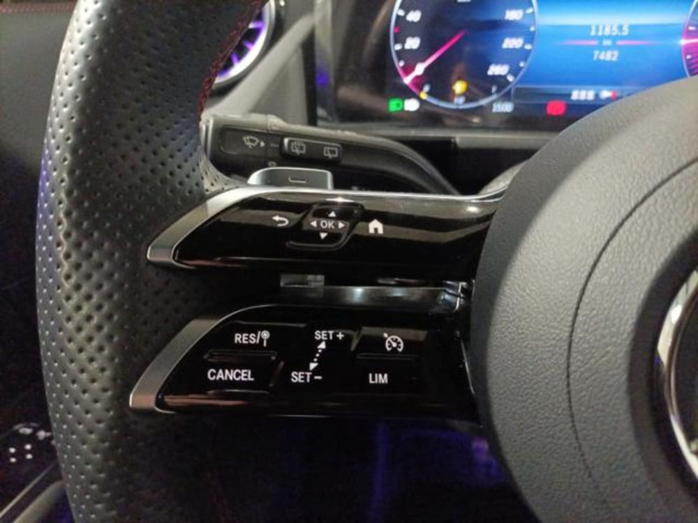 Mercedes-Benz GLA SUV usata a Milano (13)