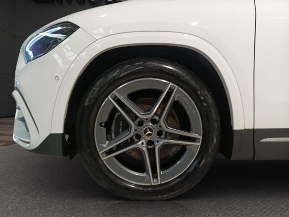 Mercedes-Benz GLA SUV usata a Milano (8)