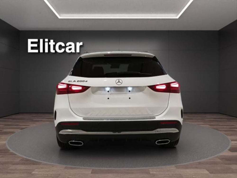 Mercedes-Benz GLA SUV usata a Milano (9)