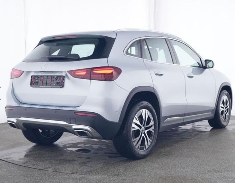 Mercedes-Benz GLA SUV usata a Milano (3)