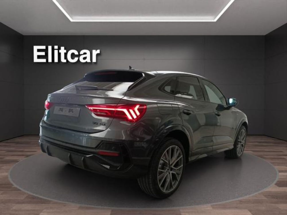 Audi Q3 Sportback nuova a Milano (4)