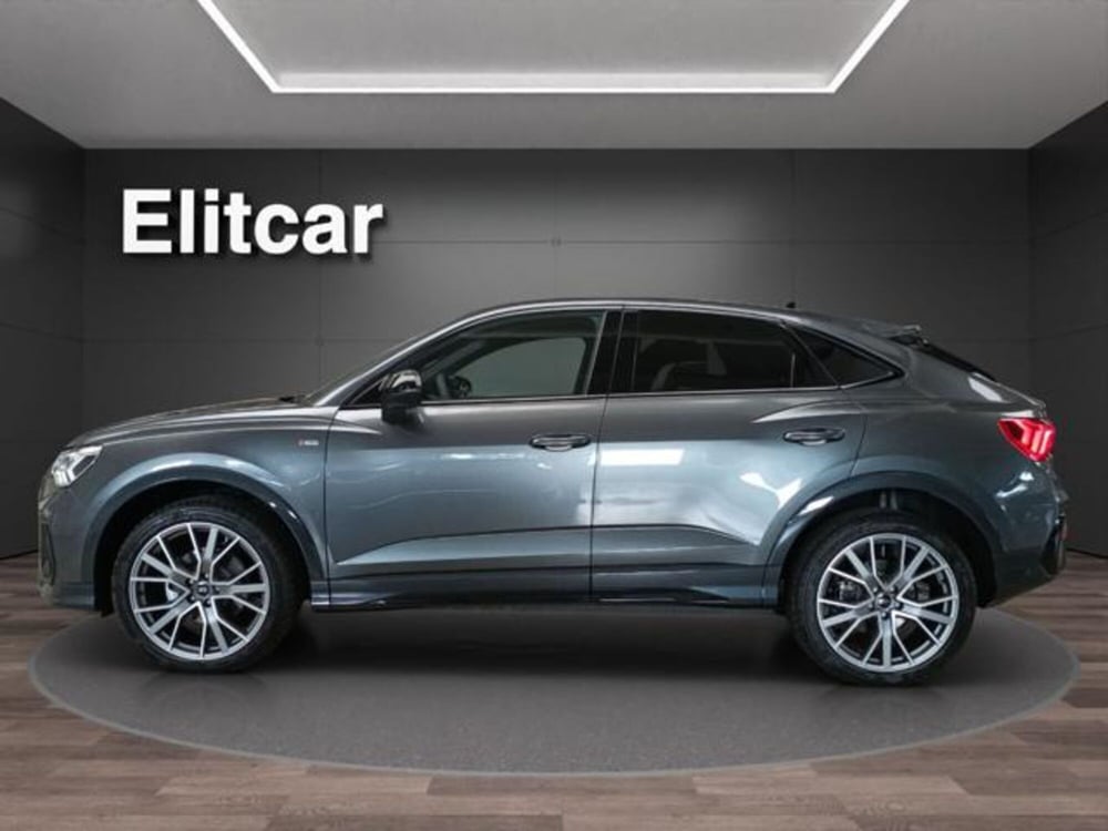 Audi Q3 Sportback nuova a Milano (9)