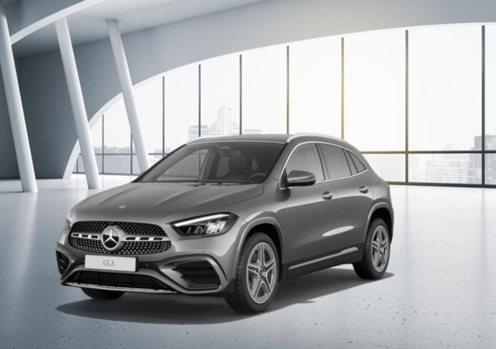 Mercedes-Benz GLA SUV usata a Milano