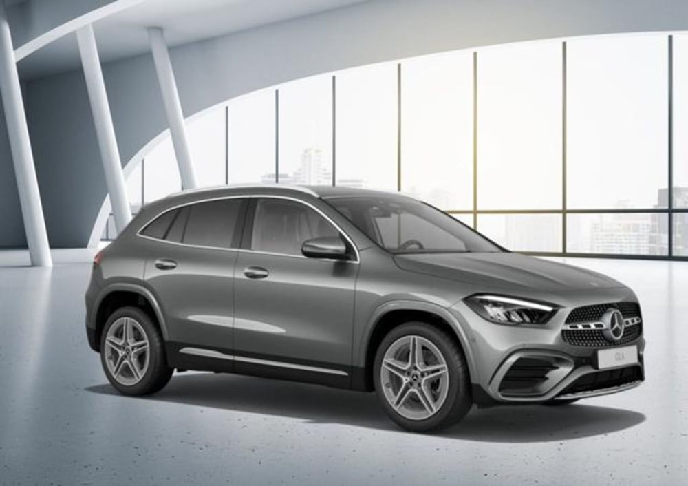 Mercedes-Benz GLA SUV usata a Milano (3)