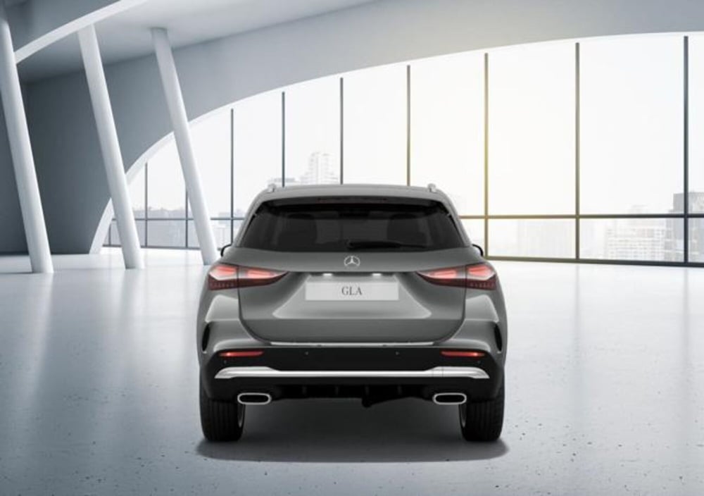 Mercedes-Benz GLA SUV usata a Milano (6)