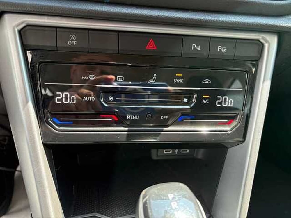 Volkswagen T-Roc usata a Verona (14)